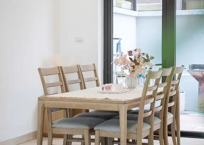 New Life Aparment * Hạ Long